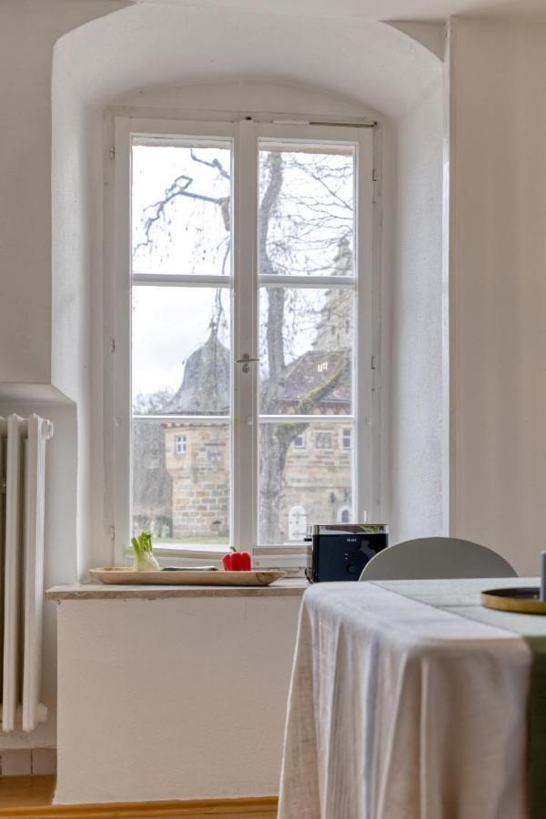 Gutsverwaltung Schloss Eyrichshof 에베른 외부 사진